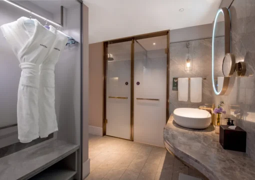 Deluxe Room With 1 Kingsize Bed