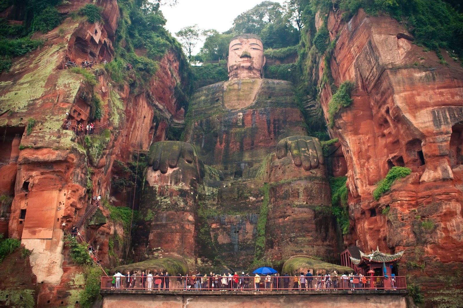 Escape the City, Embrace the Soul of Sichuan: Your Ultimate Day Trip Guide from Mercure Chengdu Chunxi Taikoo Li — Leshan Giant Buddha, Dujiangyan Irrigation System & Qingcheng Mountain (With Private Transfers, English Guides & Pro Tips You Won’t Find Elsewhere)
